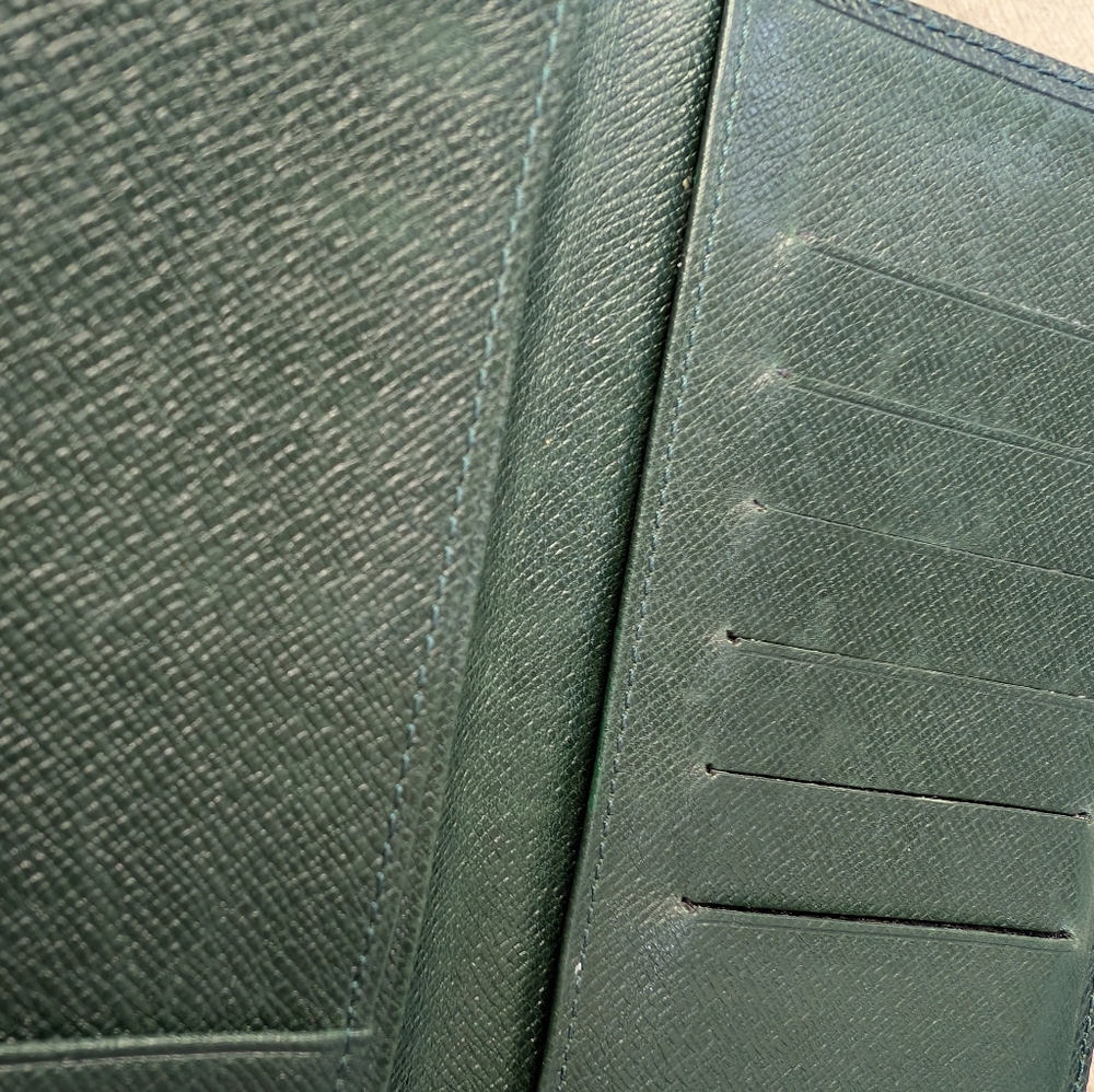 Dark Green LV TAIGA Textured Leather Check Book Wallet - Picture 10 of 12